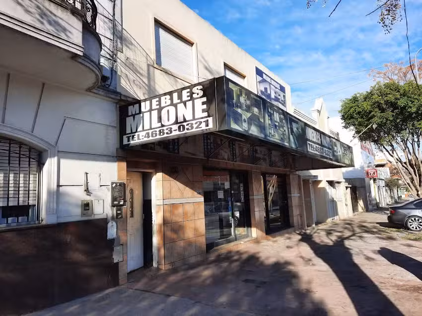 AMOBLAMIENTOS MILONE