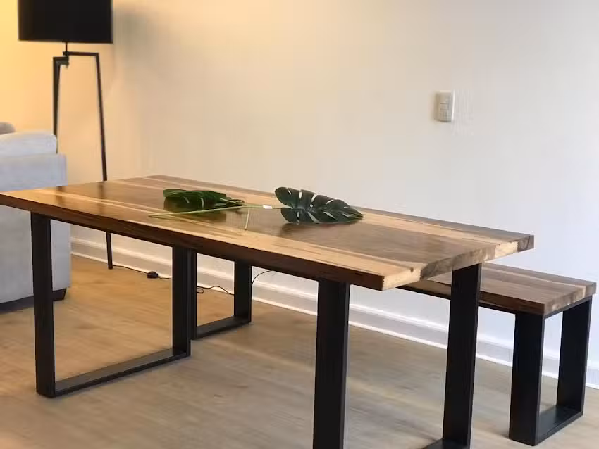 Argentina Metal & Wood