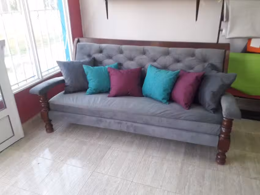 Ariel Bordon Tapizados