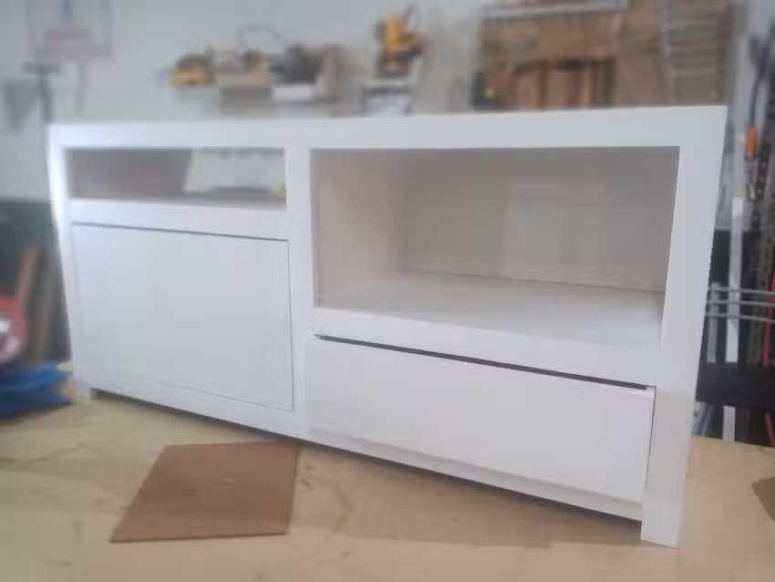 Art&Ma&ntilde;a Amoblamientos