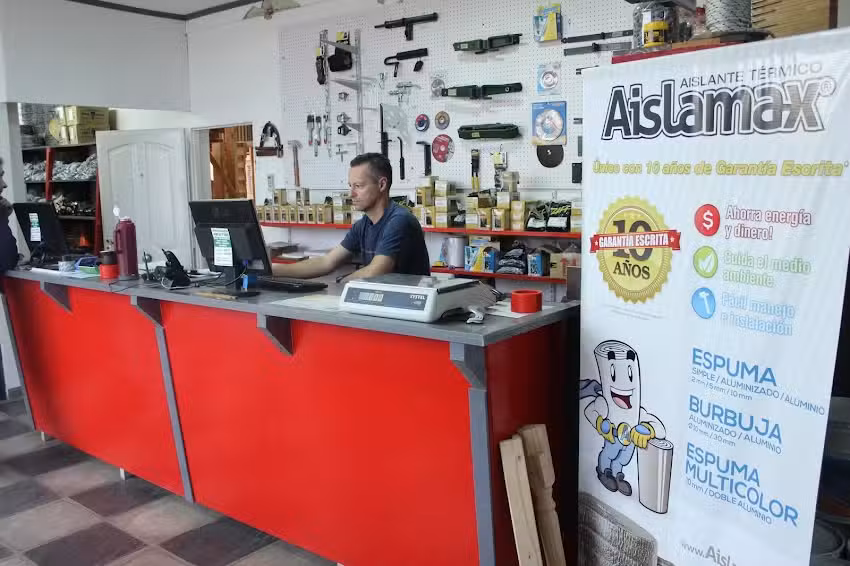 Aserradero Paccot &ndash; Maderera y Ferreter&iacute;a Industrial