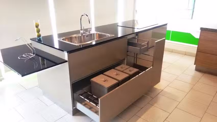 BOSETTI AMOBLAMIENTOS