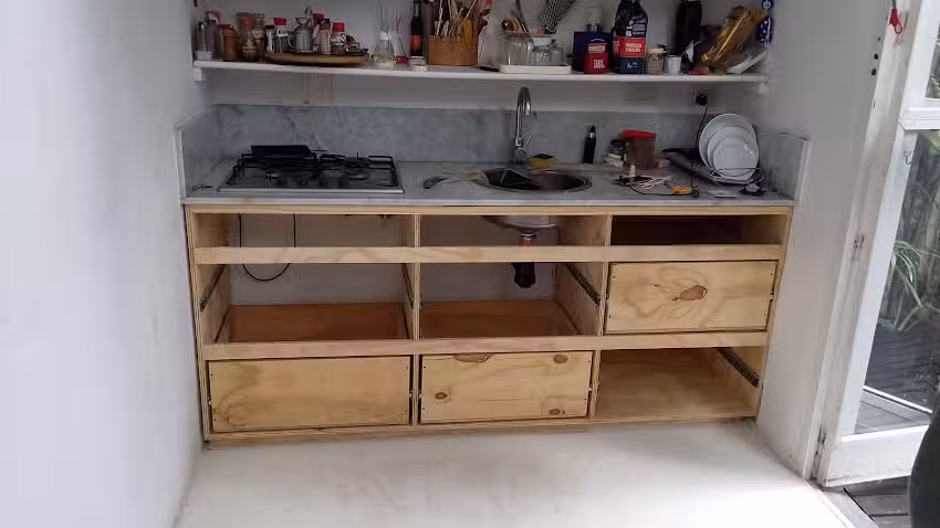 Carpinter&iacute;a Carlos Medina