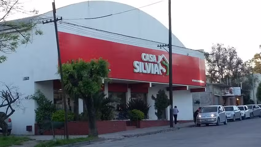 Casa Silvia Sucursal Sierras Bayas