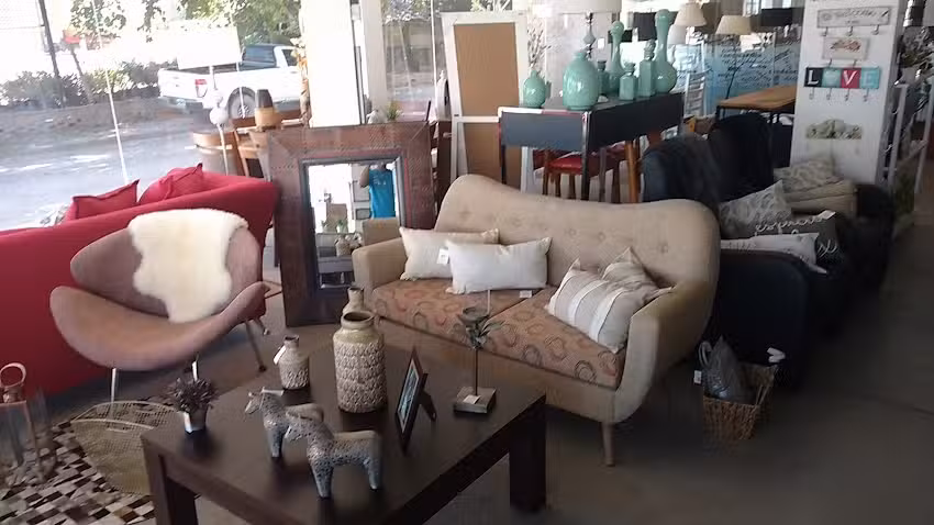 composse muebles + objetos