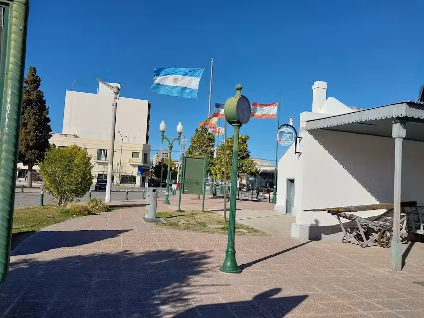 Dormilindo Colchones Y Muebles