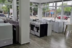 El Rey del Confort / Sucursal Colon