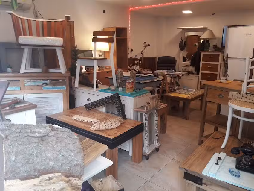 EPIPLA Studio muebles