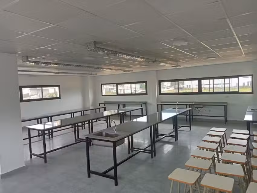 Equipamientos 25 de Mayo