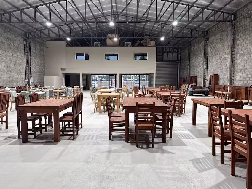 F&aacute;bica de Muebles