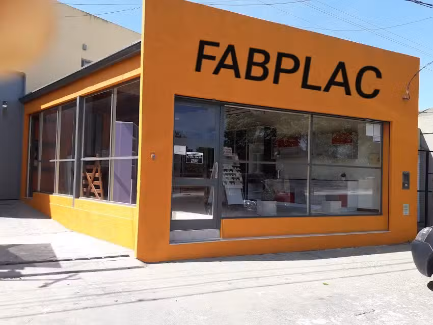 FABPLAC Melamina-Venta y corte de placas.Pinturas y revestimientos.