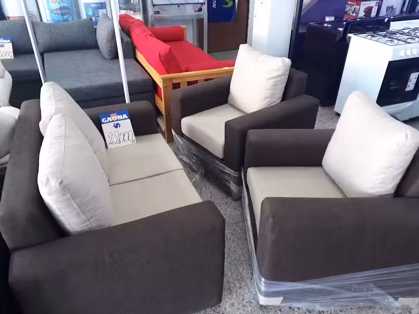 FABRICA DE MUEBLES La Italiana Grupo Gaona