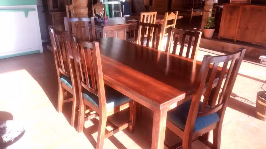 FABRICA DE MUEBLES LENDARO