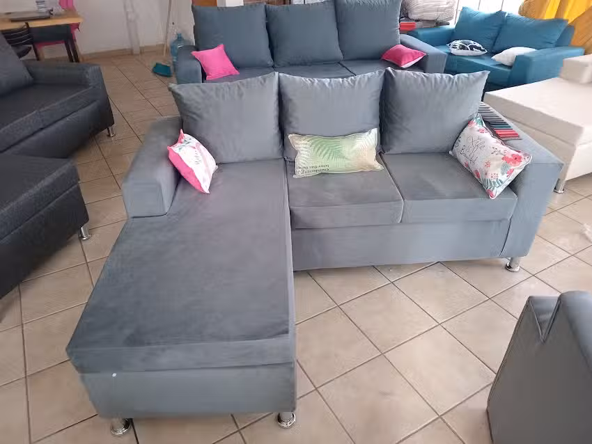 F&aacute;brica de sillones. Deco Living