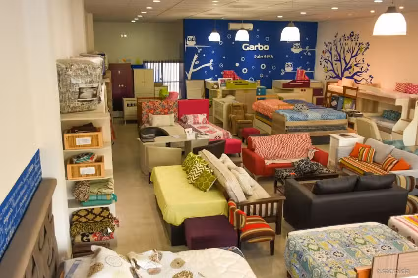 Garbo Living + Sommier + Comedor