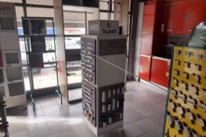 Herrajes Baldan . Venta y Distribucion de Herrajes