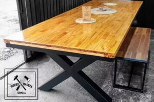 Hierro y Madera Formosa