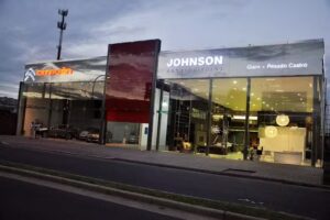 Johnson GIANI + PESADO CASTRO