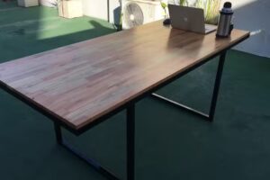 Katz Amoblamientos – Fábrica de Sillas / Cuchetas / Pupitres / Mesas / Muebles