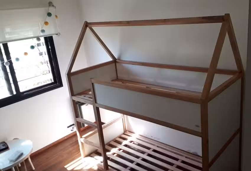 LOVELY THINGS muebles