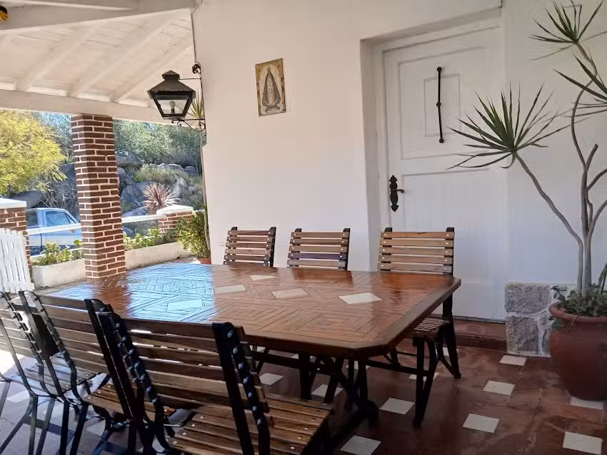 Macetas y muebles para jardin y quincho Cement-art