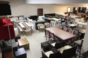 Muebleria Colchoneria Real de Ruben G Schmidt