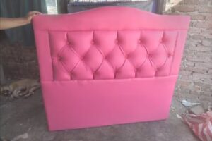 Muebler&iacute;a company