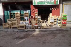 Muebleria LEÓNIDAS MADERAS