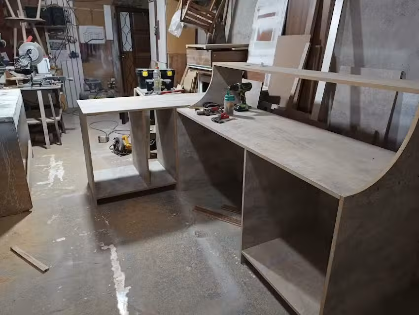 MUEBLES A MEDIDA YMYKEA