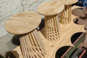 Muebles de pino chej