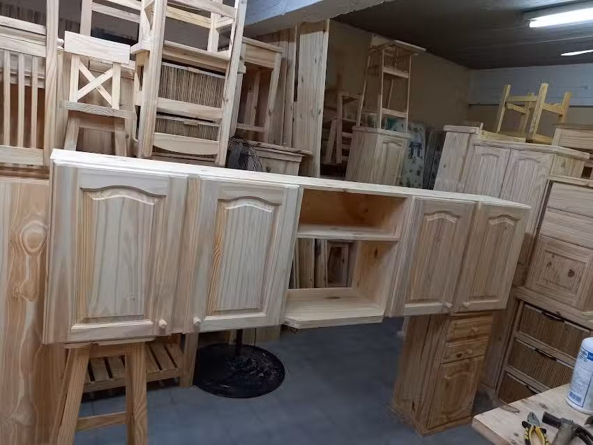 Muebles de Pino San Miguel