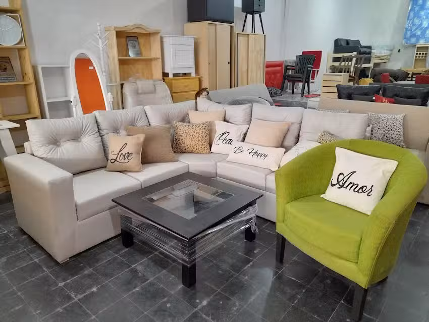 MUEBLES DUBAI La Rioja 56.