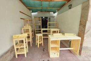 Muebles y Maderas AF