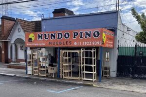 MUNDO PINO PILAR