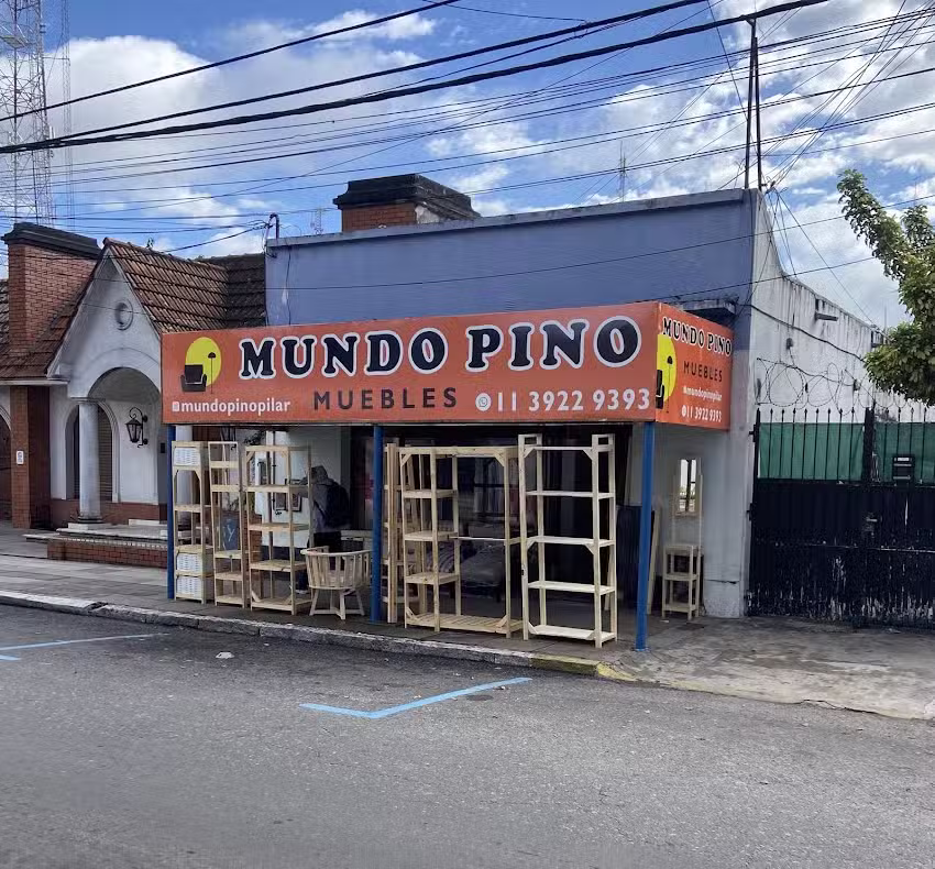 MUNDO PINO PILAR