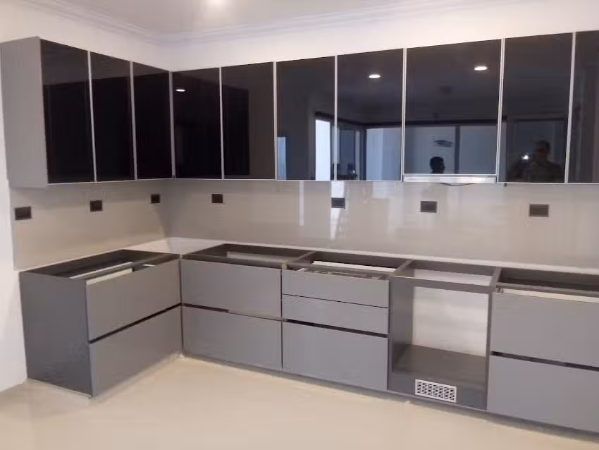 Servicios Y Materiales