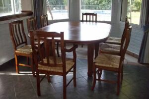 Siglo XX Antiguedades By Mary