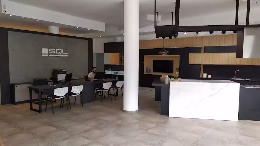 SQL Amoblamientos Villa Carlos Paz