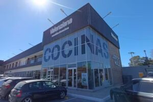 Valenziana Muebles y Cocinas. Arroyo Seco